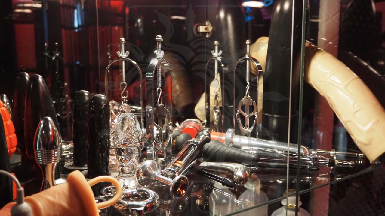 SM-Toys & -Equipment