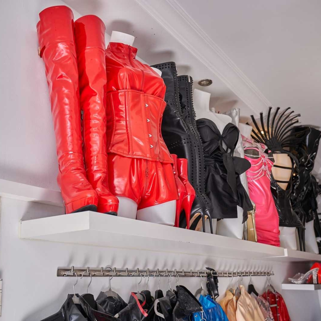 Latex | Foto 17 von 23