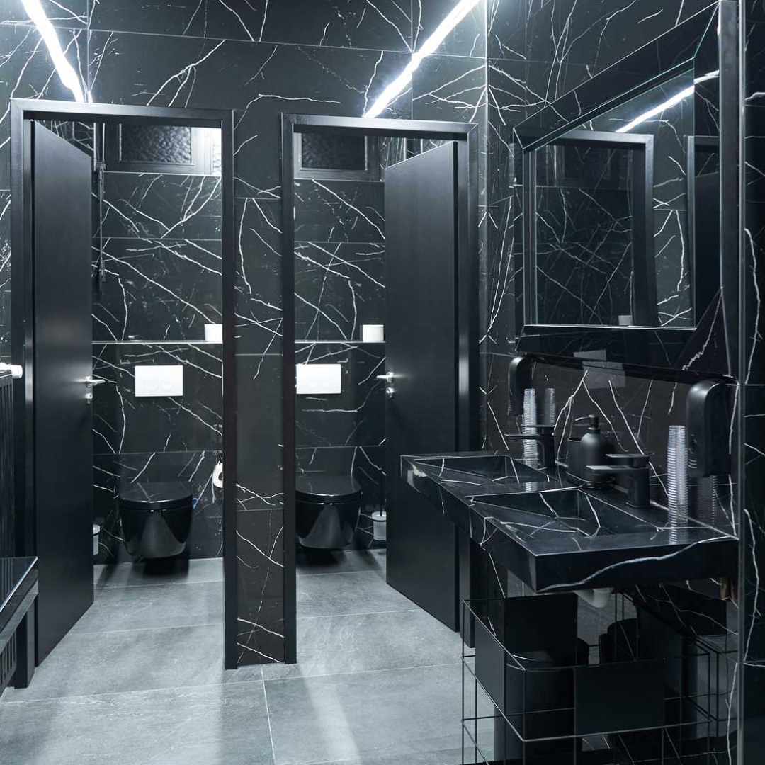 Umkleide & WC | Foto 1 von 6